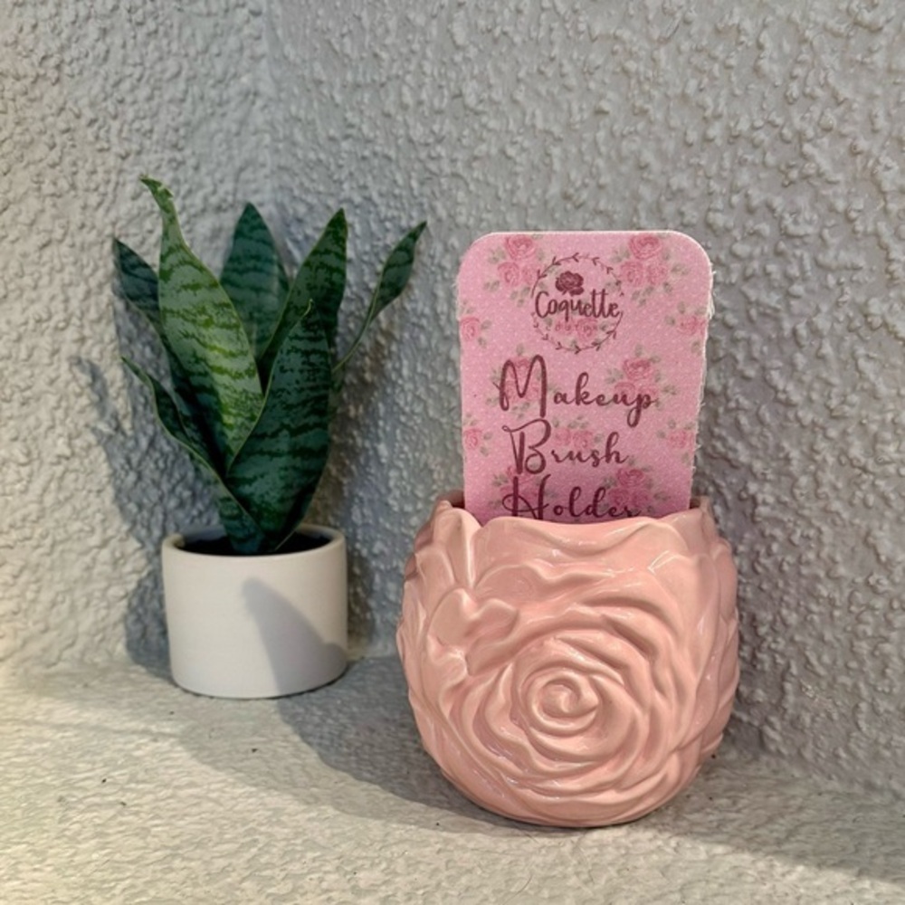 Coquette Couture Makeup Brush Holder